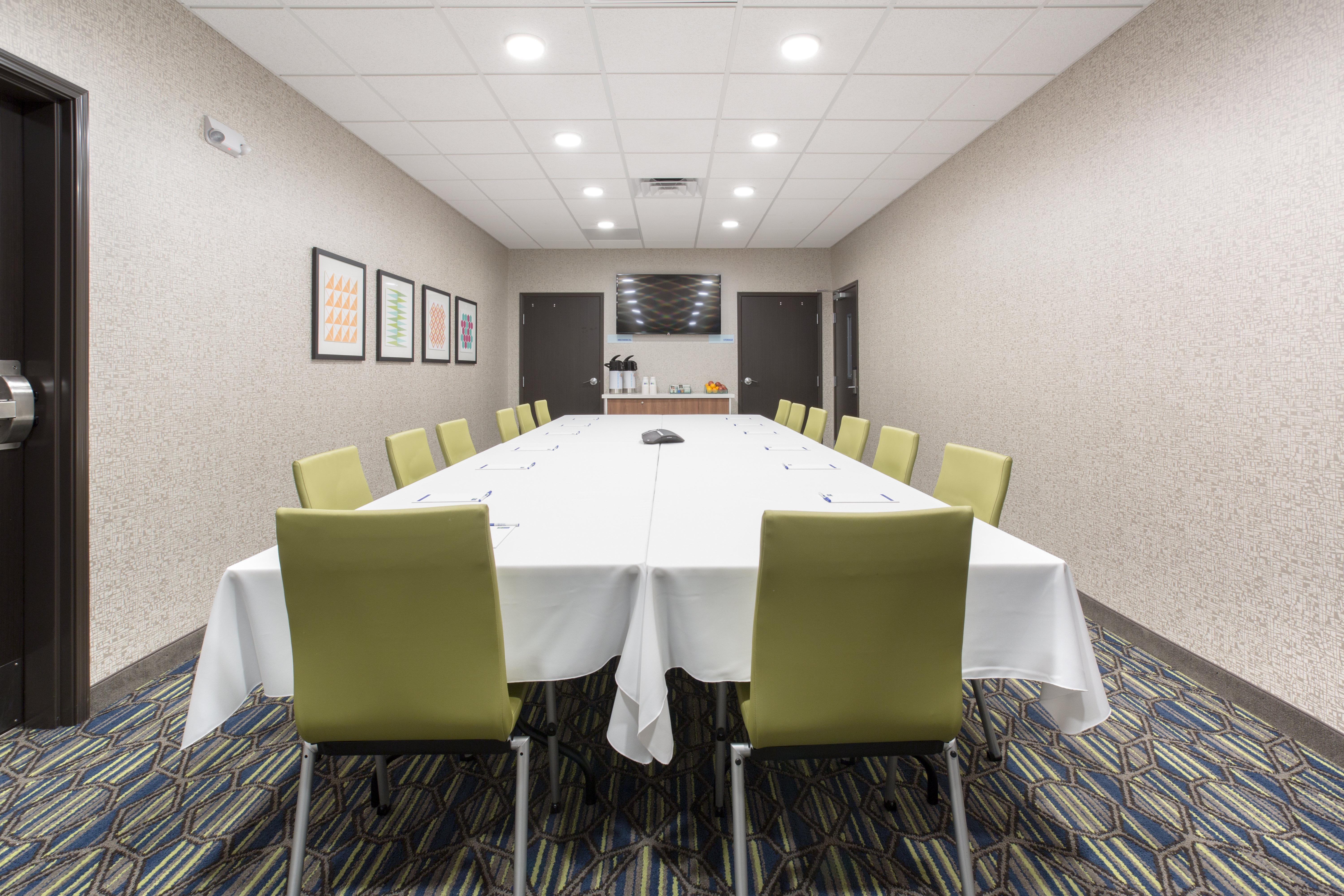 Holiday Inn Express & Suites Lincoln I - 80 By Ihg Экстерьер фото